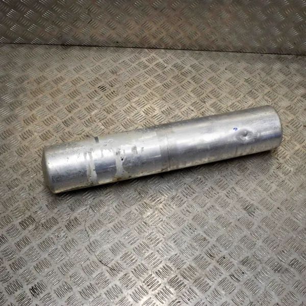 Tesla X RAVEN Ilmasäiliö OEM 1474379-00-A image 2