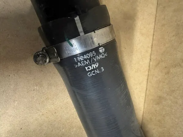 Renault OE Intercoolerrör OEM 144608199R image 4