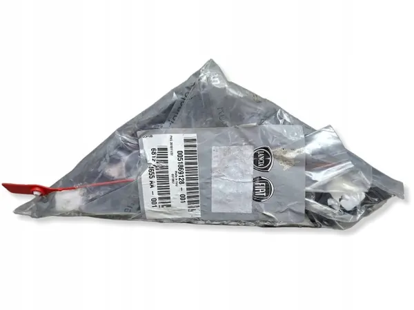 Carrosserieglas voor rechts OEM S26337603 Fiat Grande Punto image 2