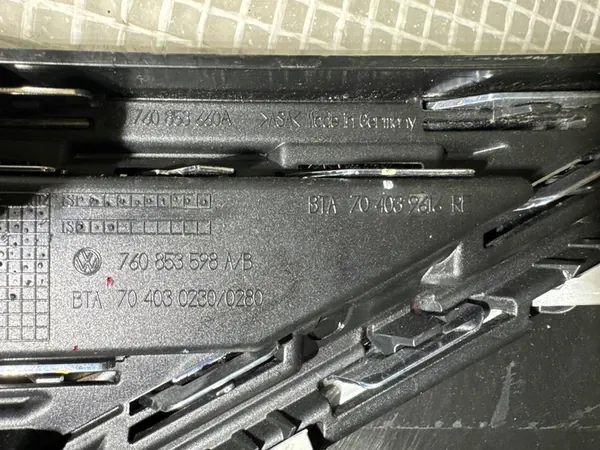 Paraurti anteriore VW Touareg image 6