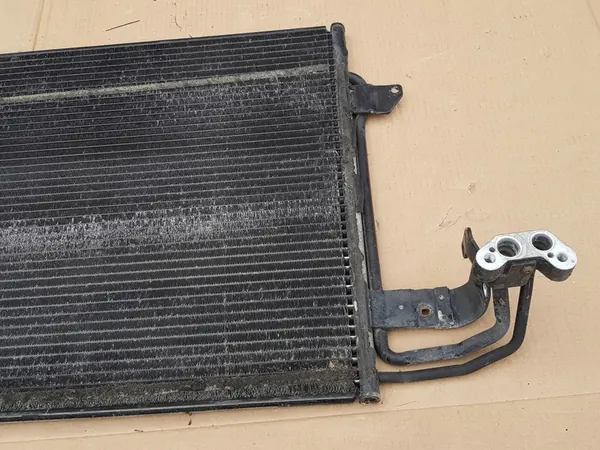 Ilmastointiradiatori 1.6 MPI 2.0 TFSI 1.9 TDI 2.0 TDI 1K0820411 image 9