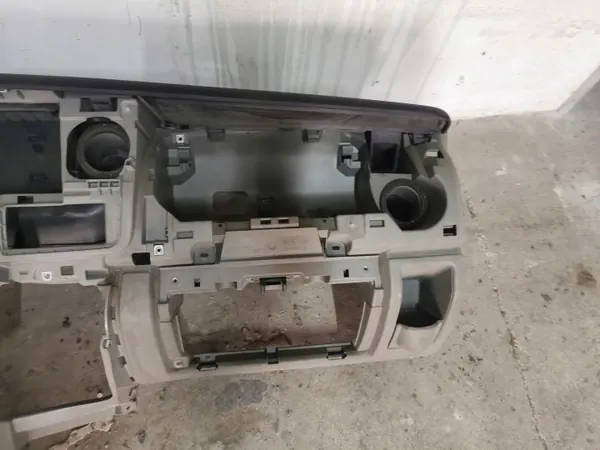 OEM DESKA ROZDZIELCZA KONSOLA Renault Master II 03-09 image 5