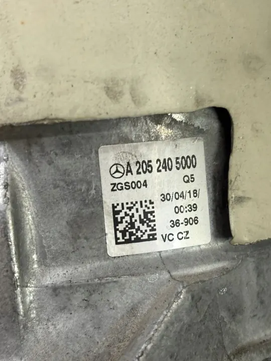 Soporte de motor derecho Mercedes W213 A2052405000 image 3