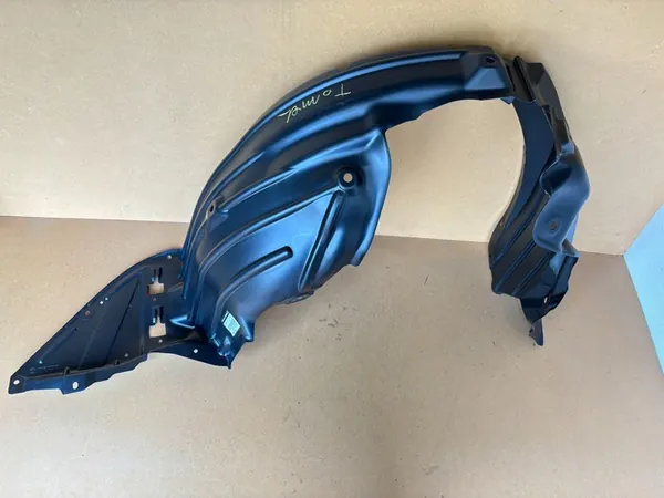 MAZDA 3 III BM 2013-2017 Främre Höger Skärm image 2