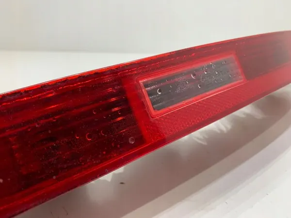 Luz Traseira Direita Para-choque Audi Q7 2006-2016 OEM 4L0945096 image 3