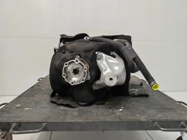 Motor elétrico traseiro OEM 0EF903042K Audi Q8 E-Tron image 4