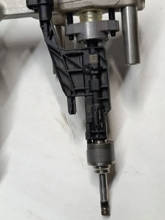 Rampe d'injection OEM 8665633S7 pour Mini Cooper S image 7