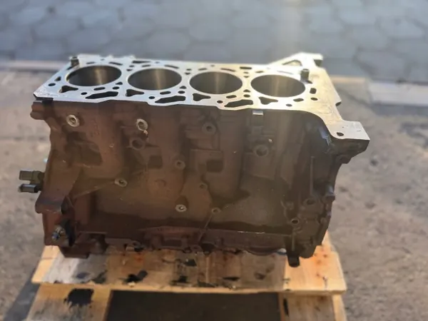 Motorblock 4HU 4HV EURO 4 für 2.2 HDI image 3