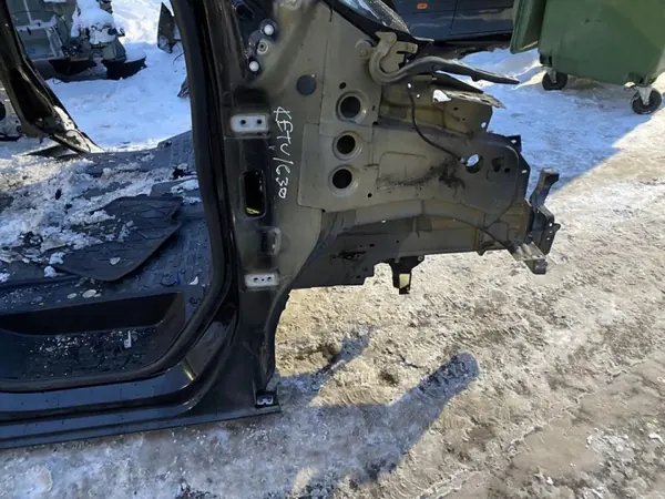 OEM 287637 Etu-oikea lokasuoja Opel Zafira Lifelle image 2