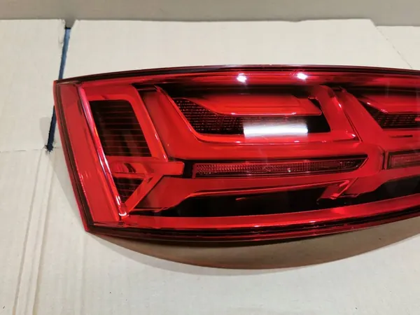 AUDI Q7 4M0 15-19 Luz Trasera Izquierda LED - OEM 4M0945093E image 4
