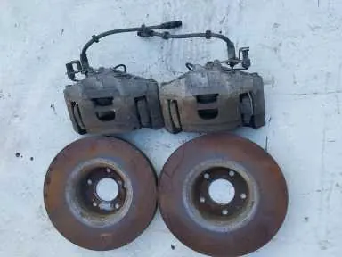 Etujarrusatula Audi A6 C6 330mm OEM 4F0615301E image 5