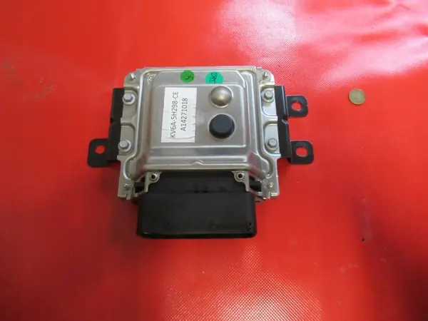 Ford OE AdBlue-styrenhet KV6A5H298CE Begagnad image 2