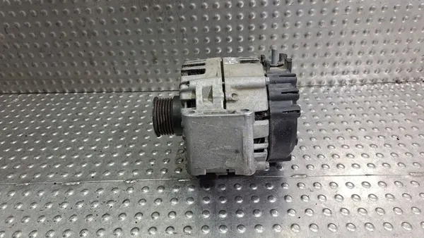 Alternaattori Mercedes W212 2.2 CDI A0009067900 image 2