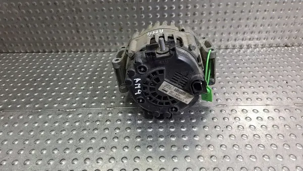 Alternaattori Mercedes W212 2.2 CDI A0009067900 image 4