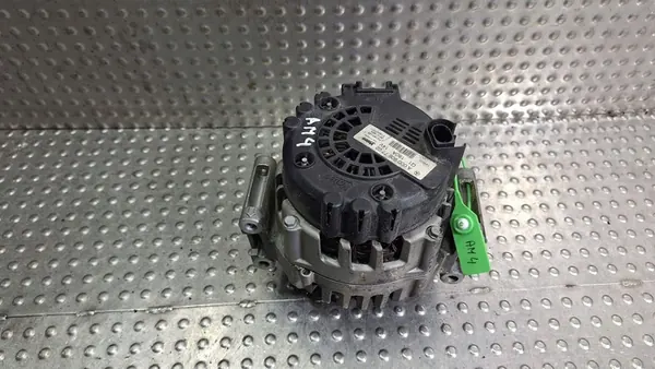 Alternaattori Mercedes W212 2.2 CDI A0009067900 image 5