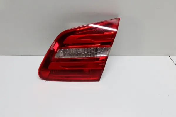 Mercedes A-klasse W246 Rechter achterlicht LED OEM 2469066400 image 3