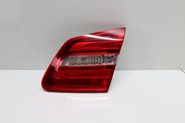 Mercedes A-klasse W246 Rechter achterlicht LED OEM 2469066400 image 4