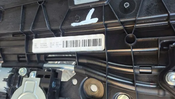BMW OEM 946670 Panoramatak för X5 G05 image 6