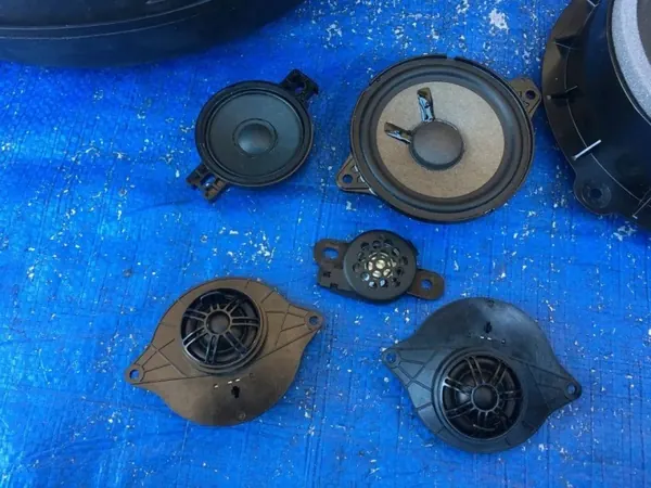 Haut-parleur Subwoofer Audi Q5 80A OEM 80A035382 image 4
