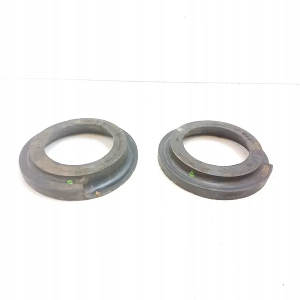 Hyundai Terracan Takaosan jousituksen istuin OEM 55110H1000 image 3