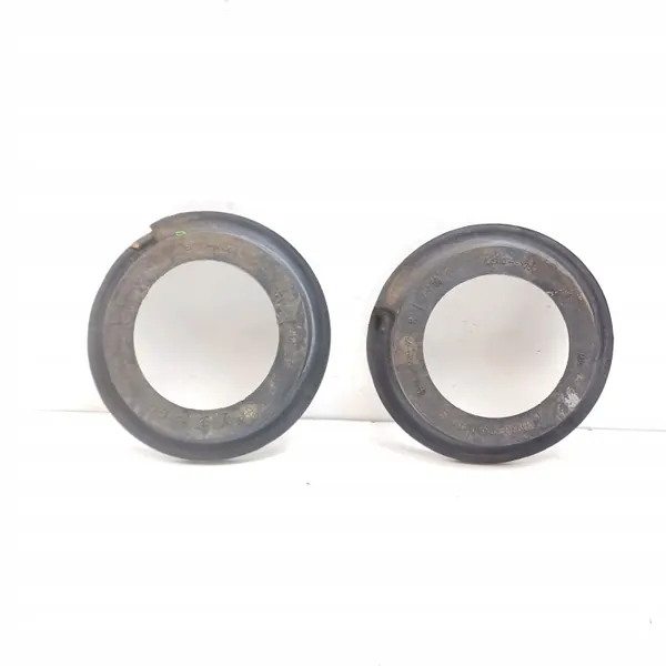 Hyundai Terracan Takaosan jousituksen istuin OEM 55110H1000 image 5