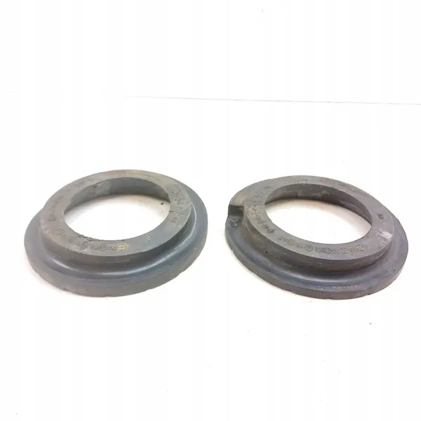 Hyundai Terracan Takaosan jousituksen istuin OEM 55110H1000 image 6