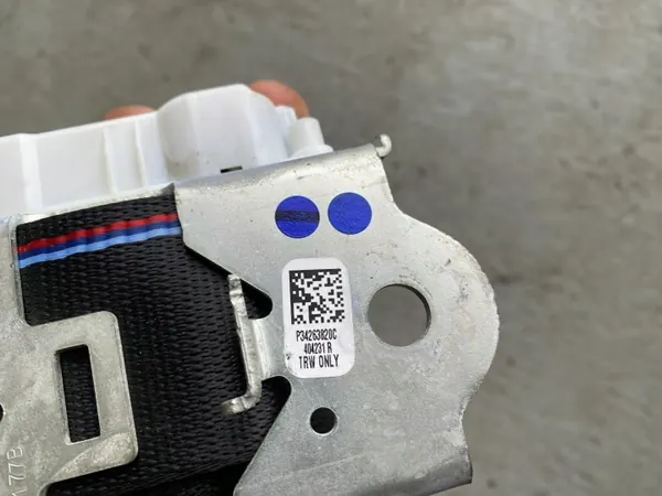 OEM P34263820C Takaoikea turvavyö BMW X5 G05 image 5