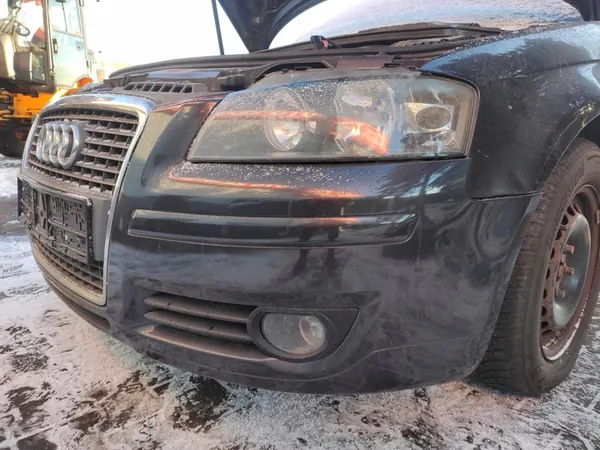 Parachoques delantero Audi A3 8P con rejillas de faros image 4