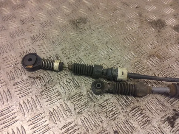 Hyundai i10 Gear Cable OE 43794B4000 image 5