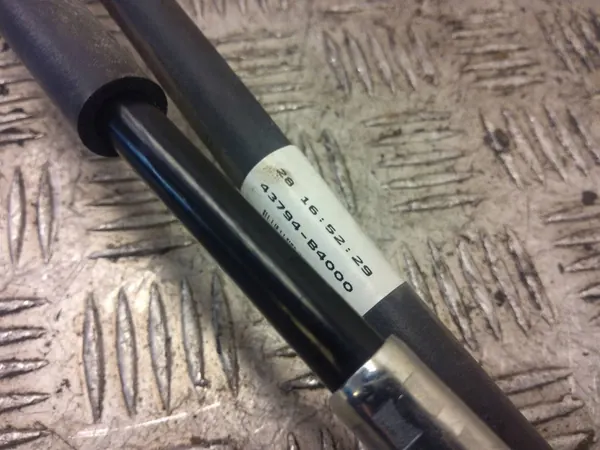 Hyundai i10 Gear Cable OE 43794B4000 image 9