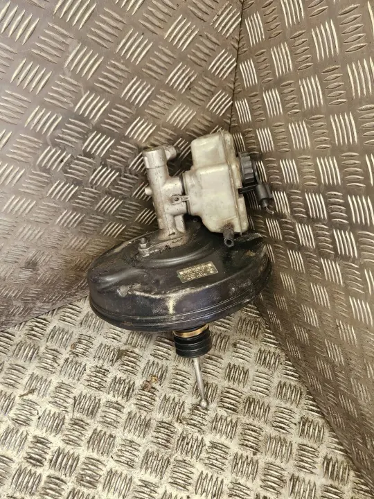 Jarrutehostin OEM 1K1614105AE Skoda Octavia Mk2:lle image 2