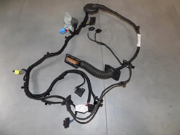 Audi dörr elkabel OEM 4N0971030Q - Begagnad image 5