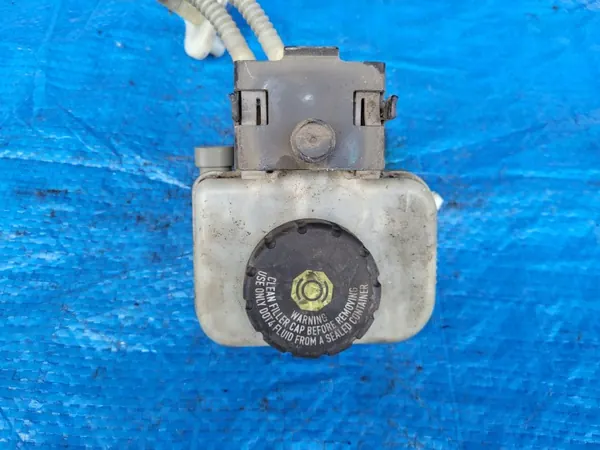 Jarrunesteastia OEM 020405115 Opel Meriva A:lle image 4
