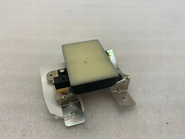 Module angle mort Jaguar XE OEM GX7314D453AC image 5