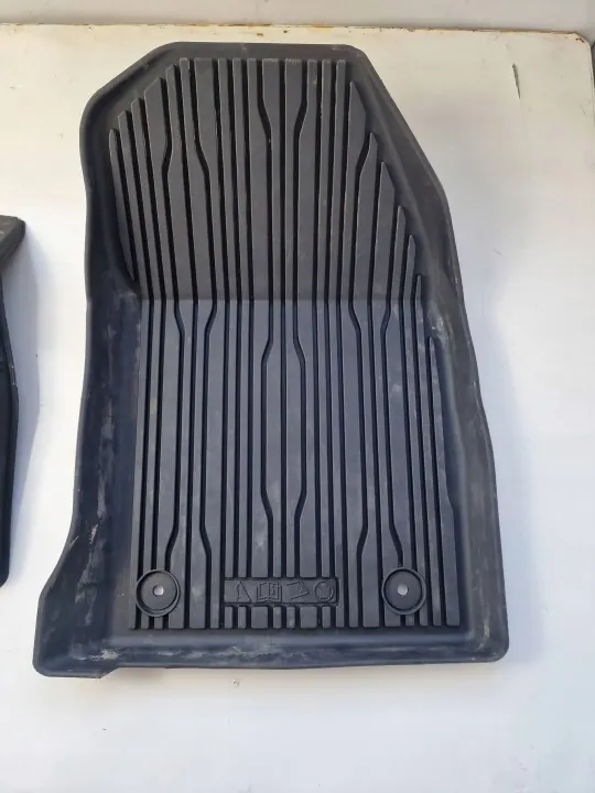 Gummimattor fram Ford Transit OEM DU3A9901 image 4