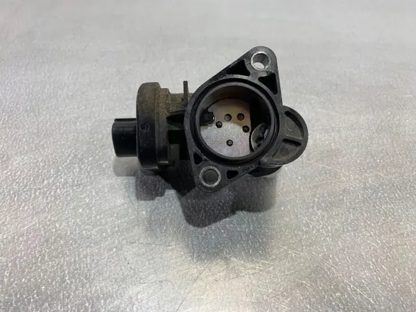Subaru OE insugningsgrenrörsregulator OEM FBZ19224 image 4