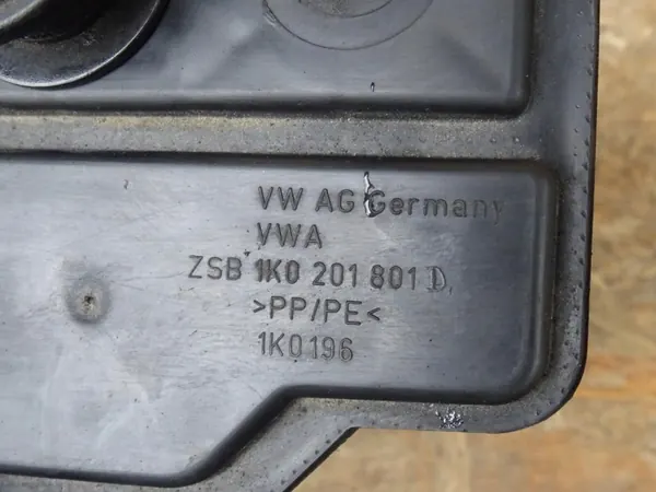 Koolstoffilter OEM 1K0201801D 1K0201827 voor Audi TT 8J image 3