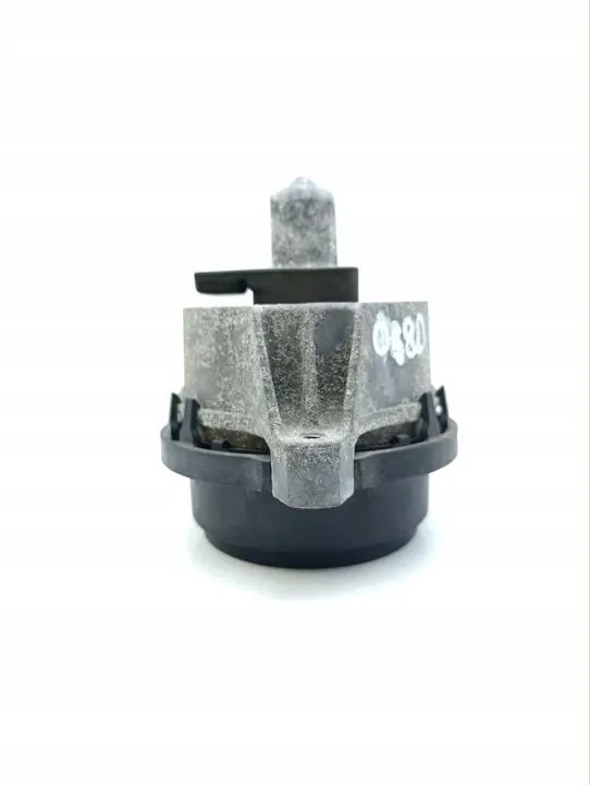 Support Moteur BMW OEM 6860457 - État Utilisé image 4
