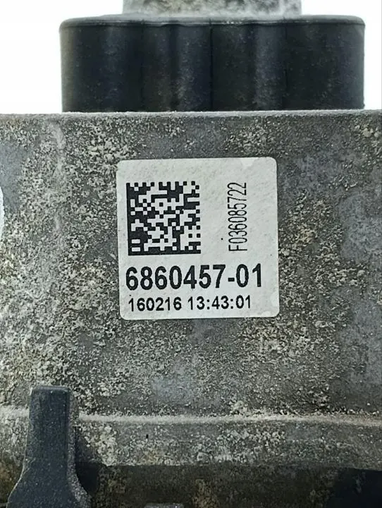 Support Moteur BMW OEM 6860457 - État Utilisé image 7