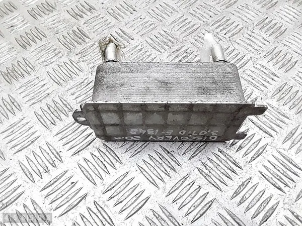2020 Land Rover Discovery Oil Cooler x6003001 image 3