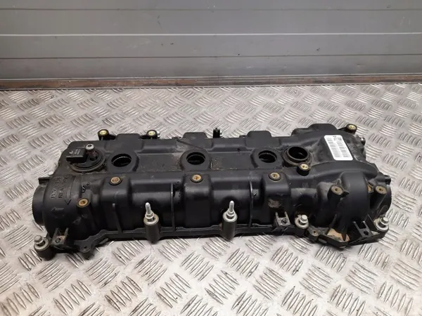 Couvercle de soupape Chrysler Pacifica OEM 68237714AE image 2
