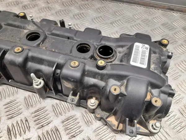 Couvercle de soupape Chrysler Pacifica OEM 68237714AE image 5