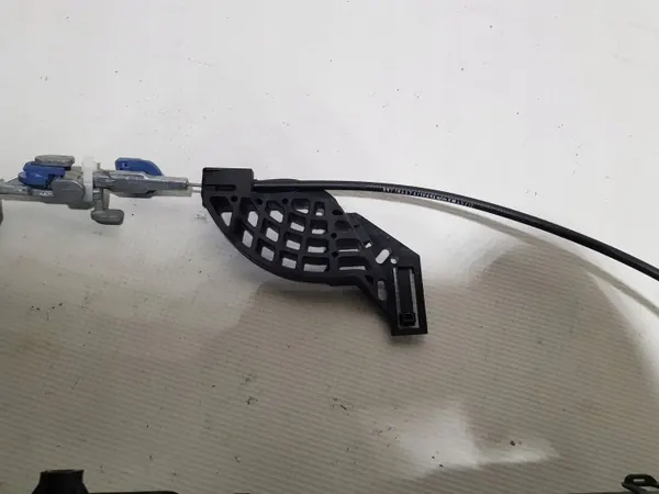 Actuador de maletero Mercedes OEM A2188200342 - Usado image 5
