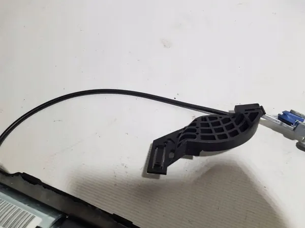 Actuador de maletero Mercedes OEM A2188200342 - Usado image 7