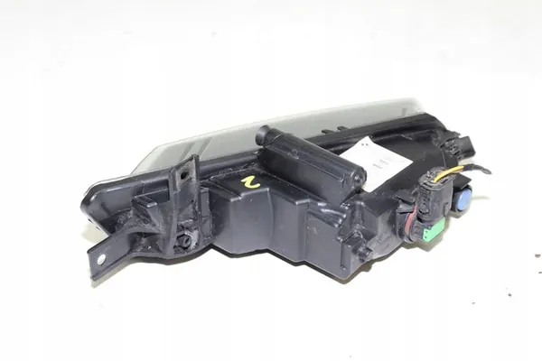 BMW E87 E81 LCI Farol de Neblina Esquerdo 7181287 image 4