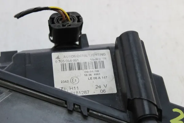 BMW E87 E81 LCI Farol de Neblina Esquerdo 7181287 image 5