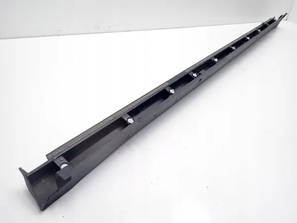Protetor de soleira esquerda Skoda Enyaq OEM 5LA853855B image 10