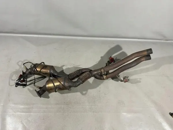 Catalyseur OEM 95811302161 pour Porsche Cayenne image 2