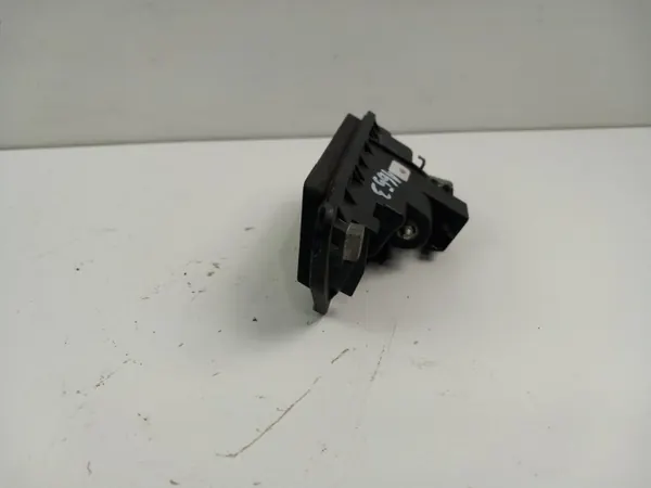 Poignée de coffre Mercedes Classe C W203 OEM A2037401193 image 4