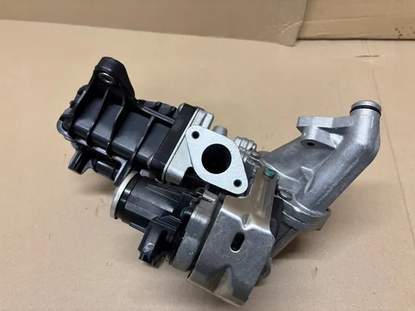 Vanne EGR PEUGEOT CITROEN FORD 2.0 OEM REDS7J9D475DA image 5